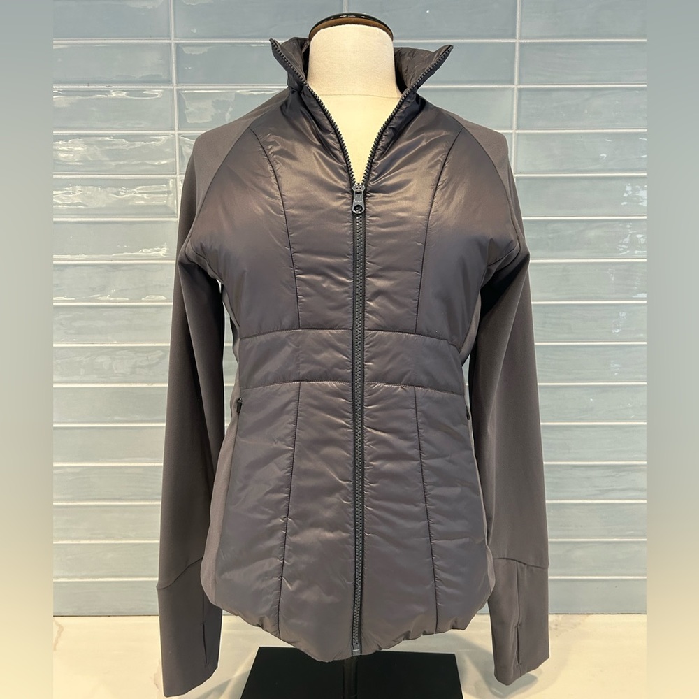 Varley Jacket - Picture 2 of 5